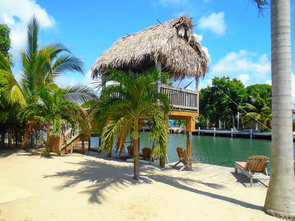 Dolce Cabana Waterfront Suites Placencia Exterior photo